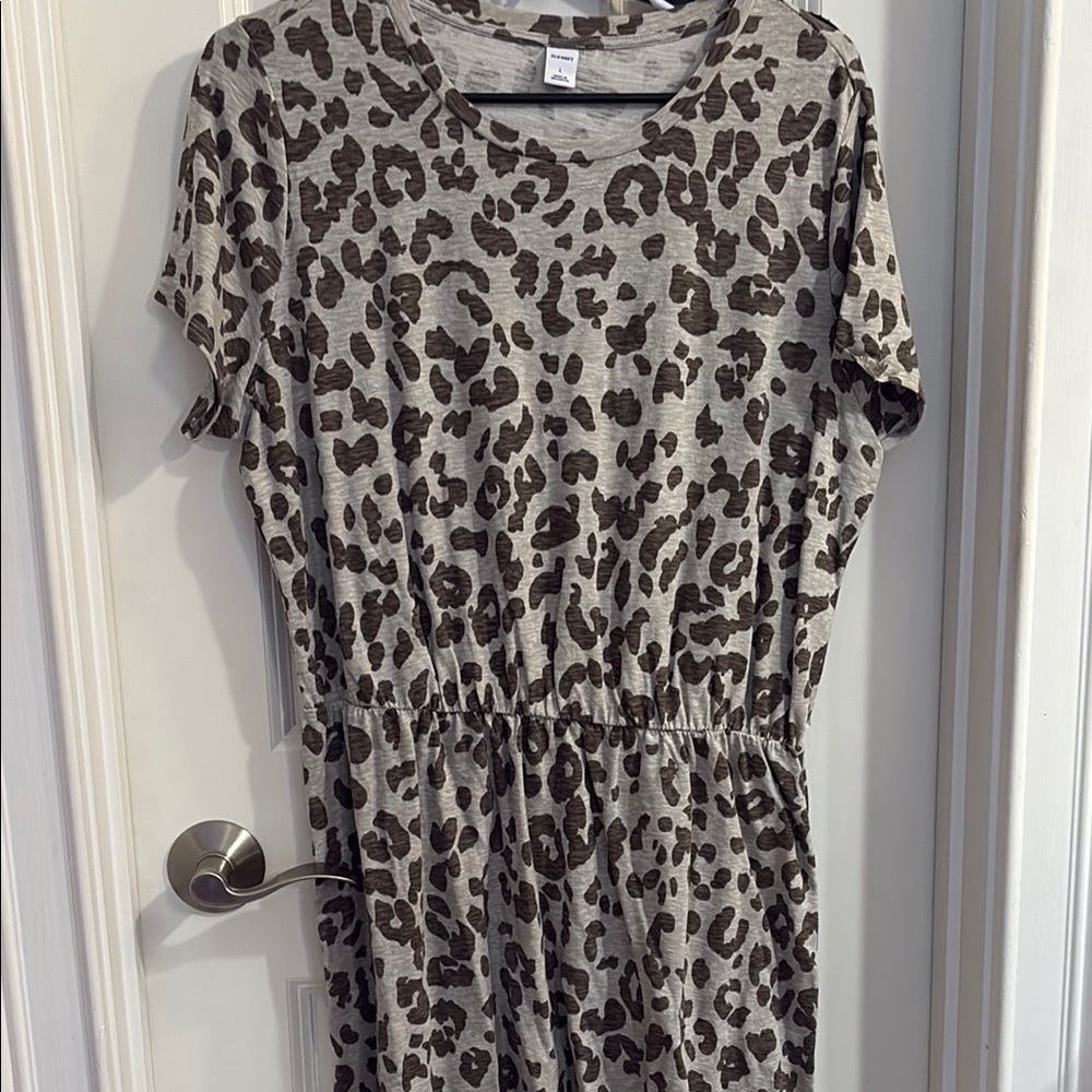 Old Navy Gray and Brown Leopard Print Midi Dress